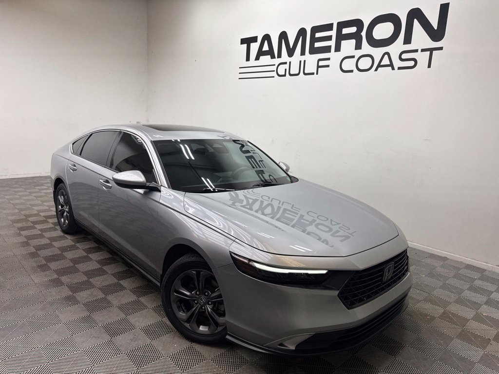Used 2023 Honda Accord EX image 1