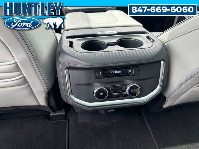 Used 2025 Ford Expedition Platinum w/ Platinum Ultimate Package AWD/4WD image 15