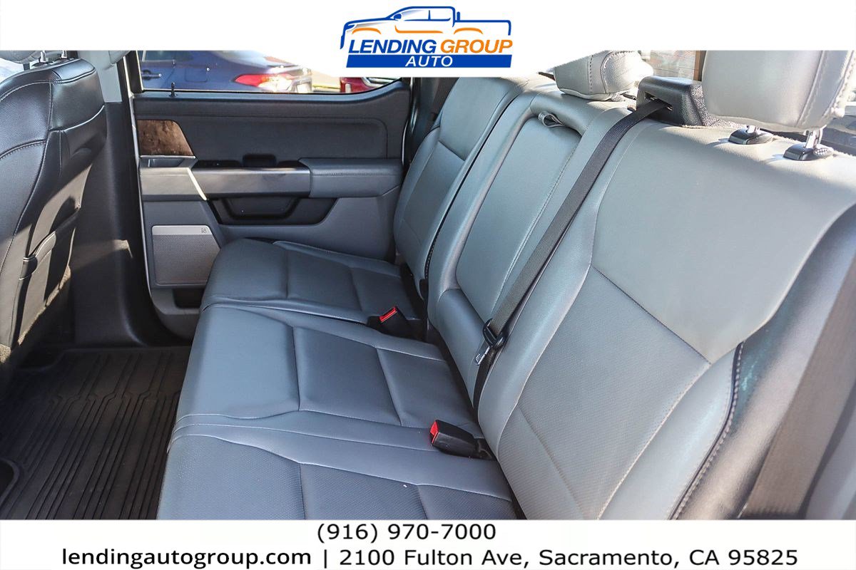 Used 2021 Ford F150 Lariat w/ Equipment Group 501A Mid image 17