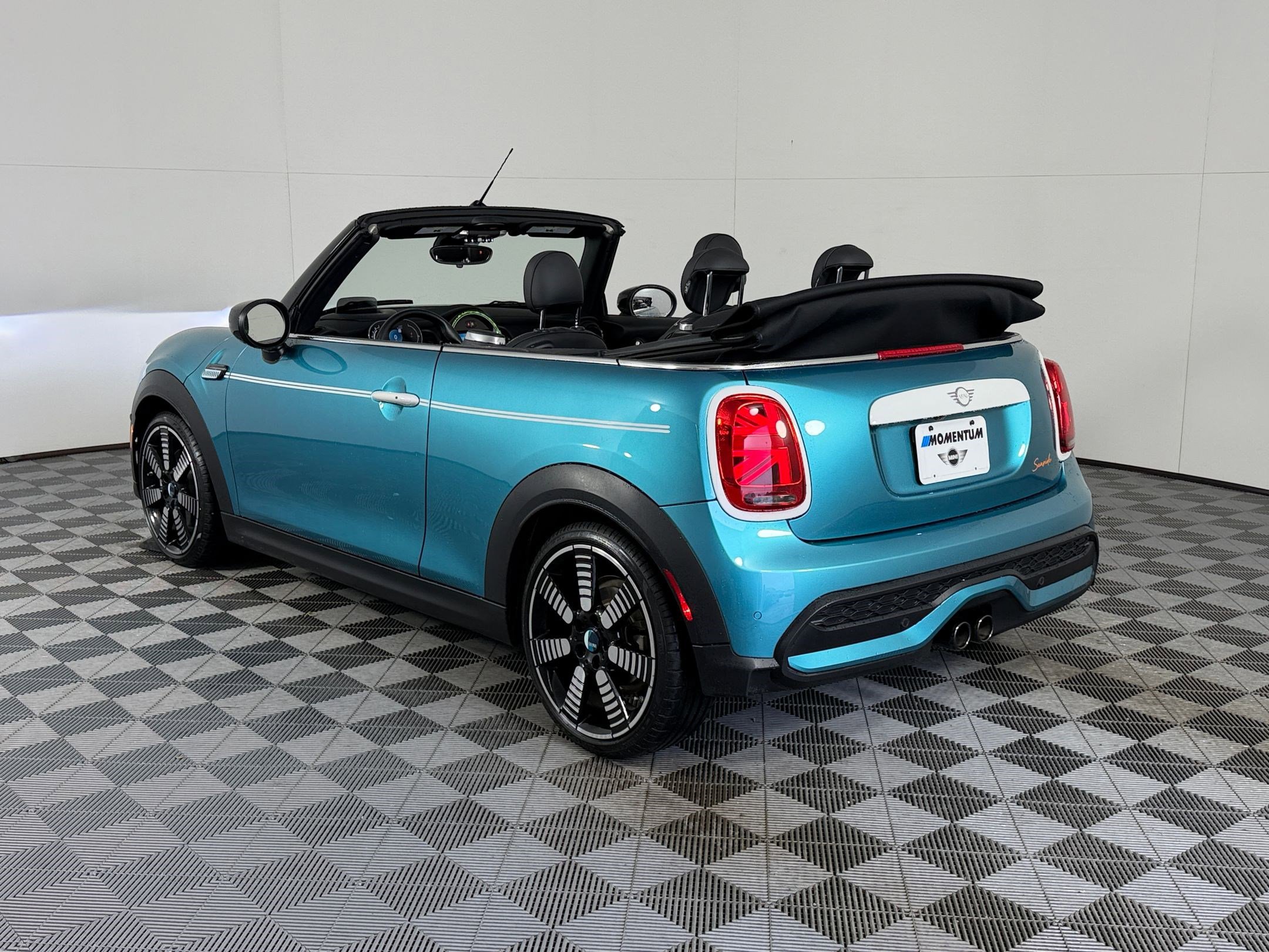 Certified 2024 MINI Cooper S w/ Seaside Edition FWD image 3