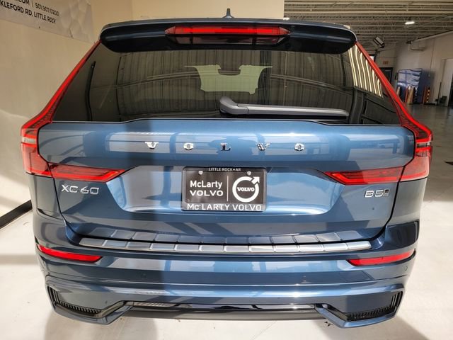 New 2026 Volvo XC60 B5 Plus w/ Protection Package Premier AWD/4WD image 8