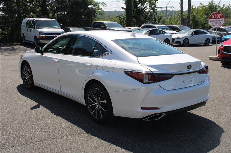 Used 2024 Lexus ES 350 ES 350 w/ Premium Package image 6