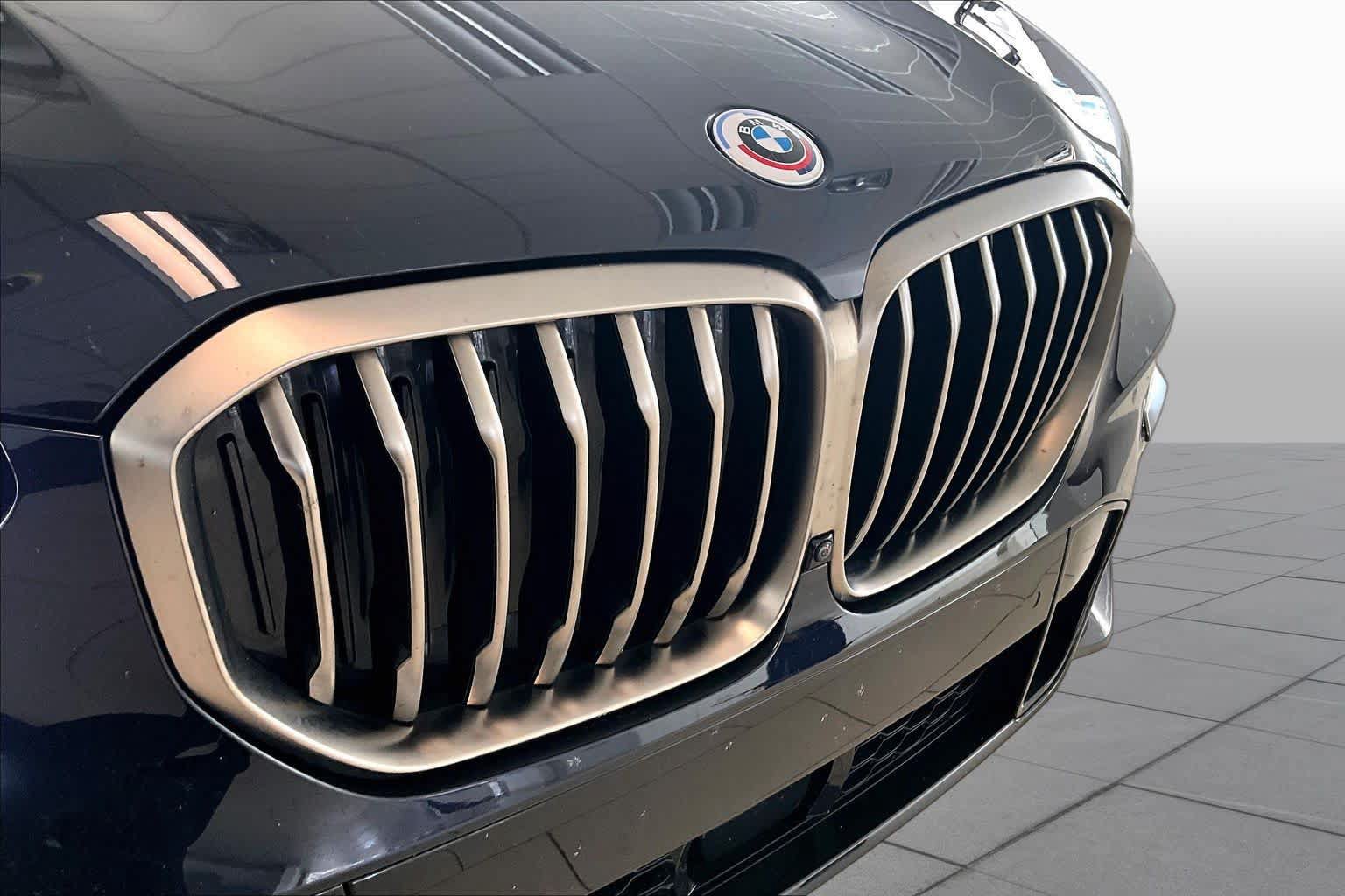Used 2023 BMW X5 M50i w/ Executive Package AWD/4WD image 28