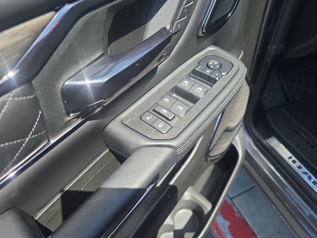 Used 2026 RAM 1500 Limited w/ Body Color Bumper Group AWD/4WD image 11