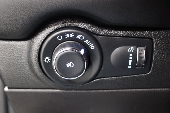 Used 2022 Dodge Durango R/T w/ Blacktop Package image 37