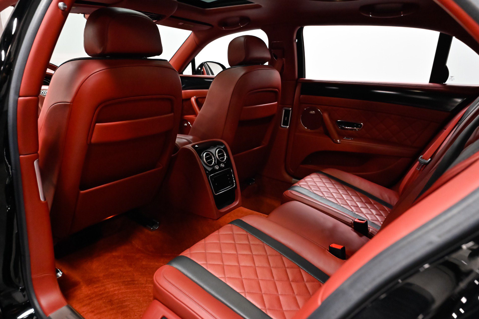 Used 2017 Bentley Flying Spur S W12 AWD/4WD image 41
