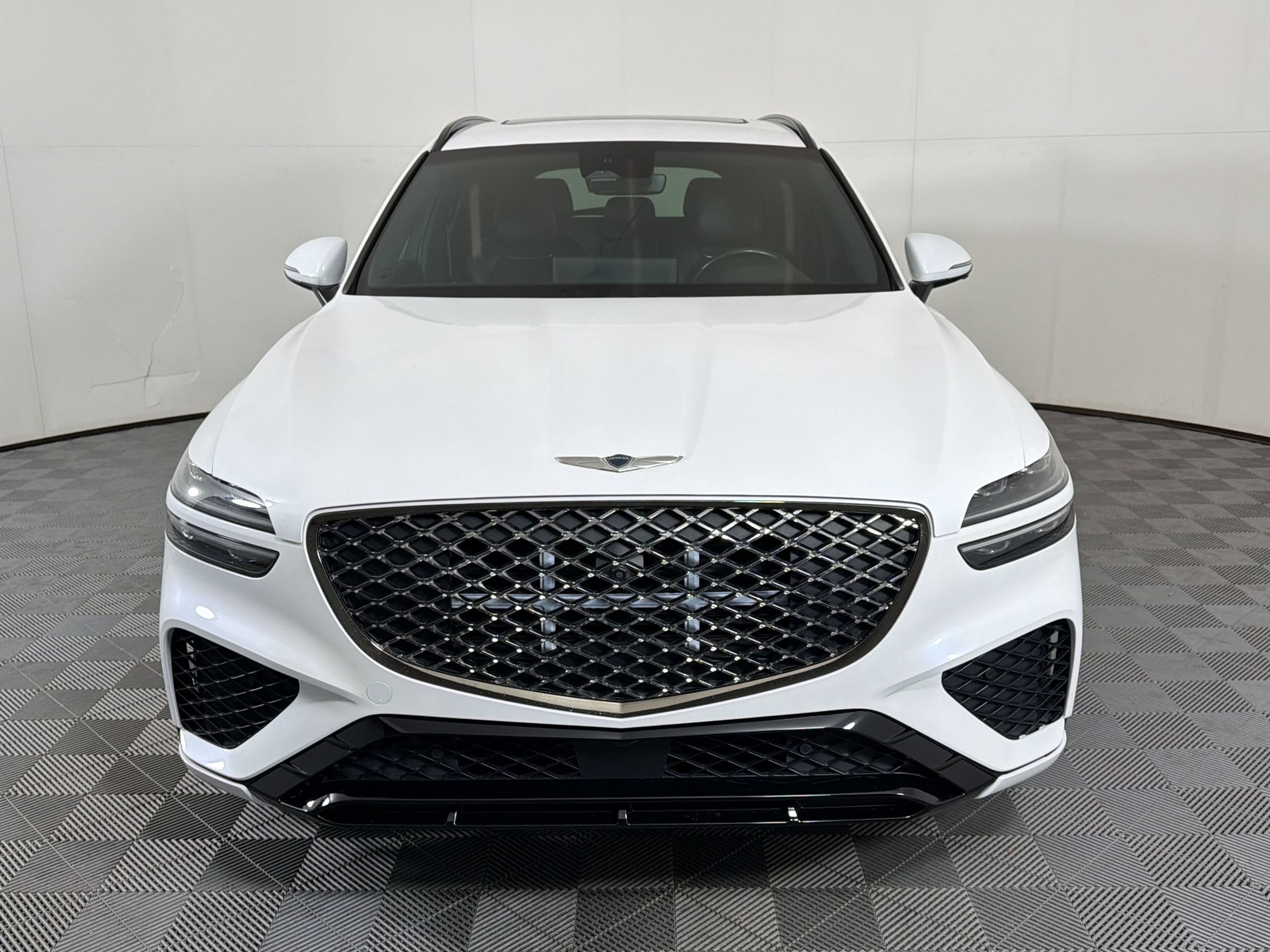 Used 2022 Genesis GV70 3.5T Sport w/ Sport Prestige Package AWD/4WD image 7