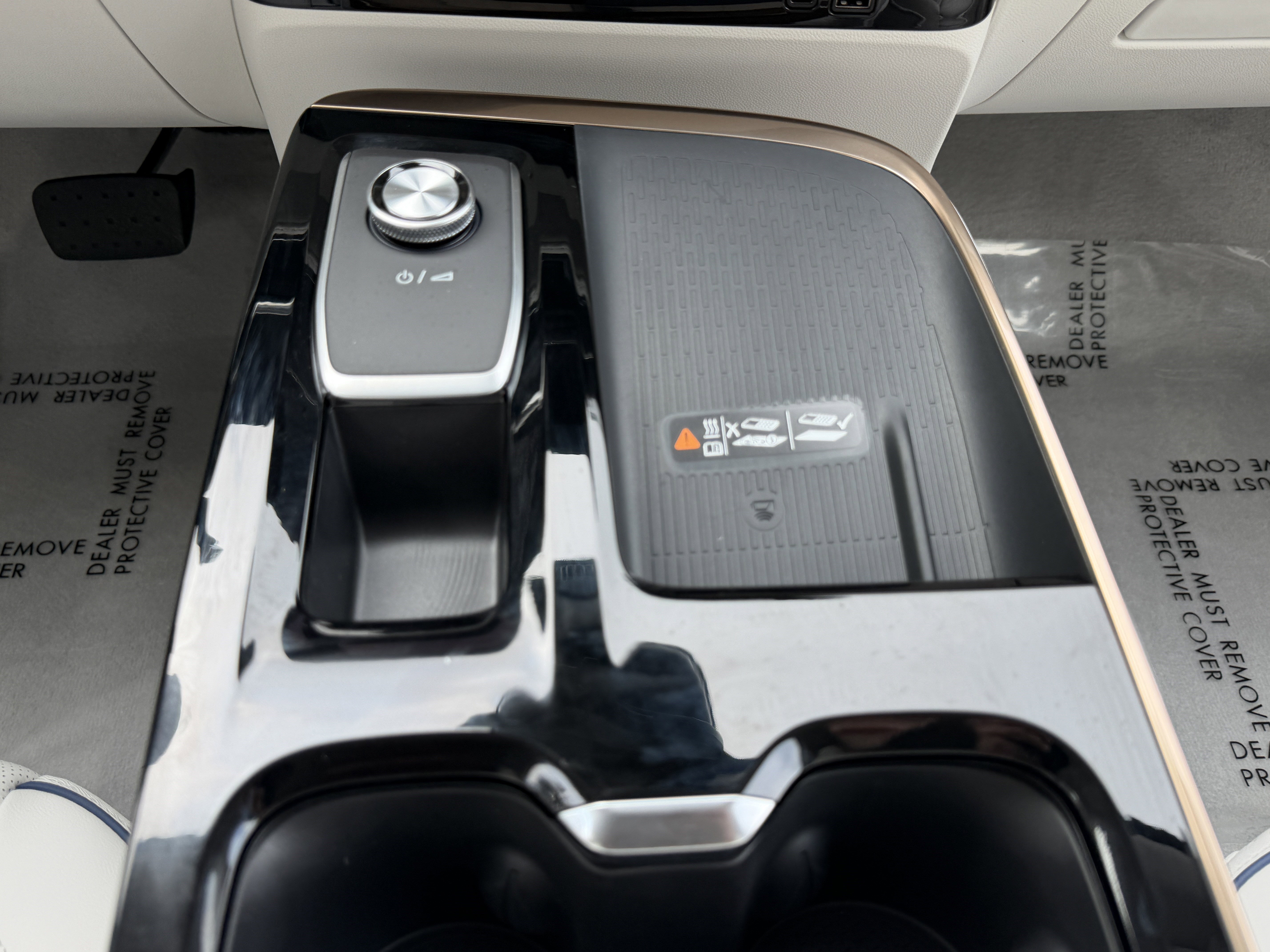 New 2026 Buick Enclave Avenir w/ Super Cruise Package image 28