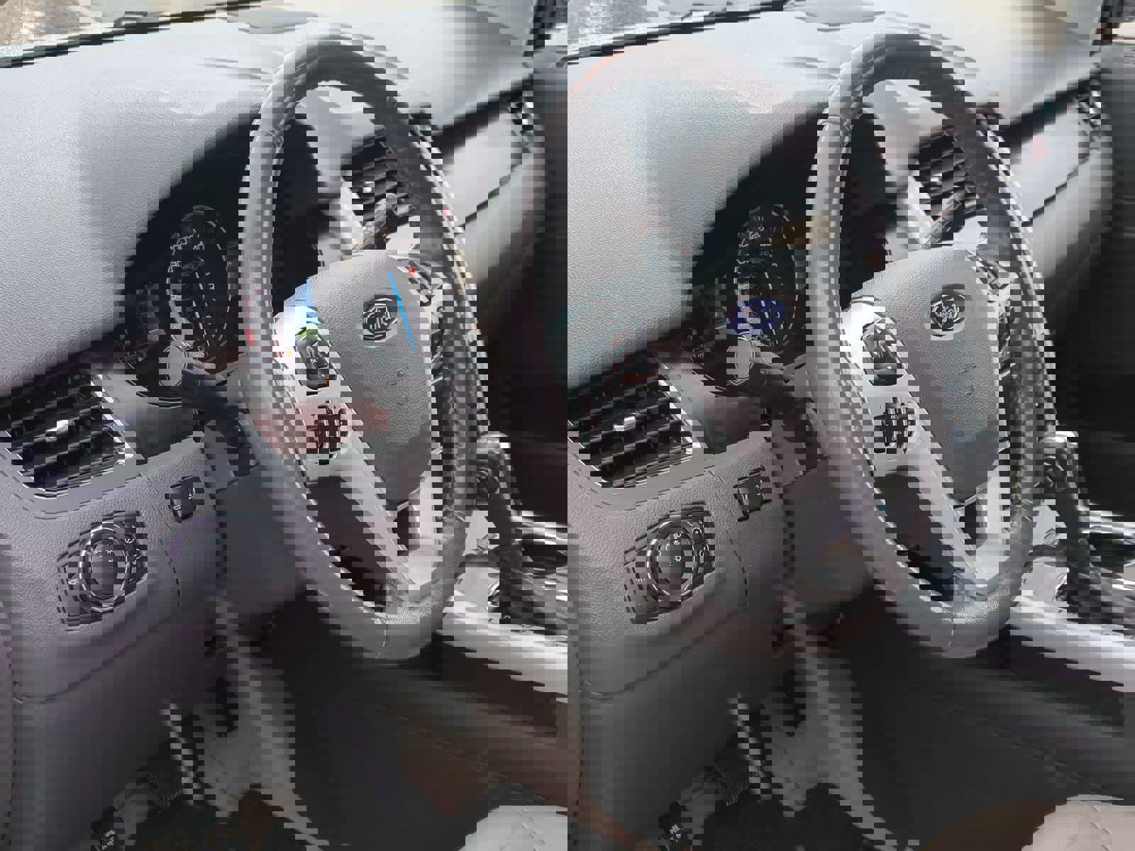 Used 2011 Ford Edge Limited image 10