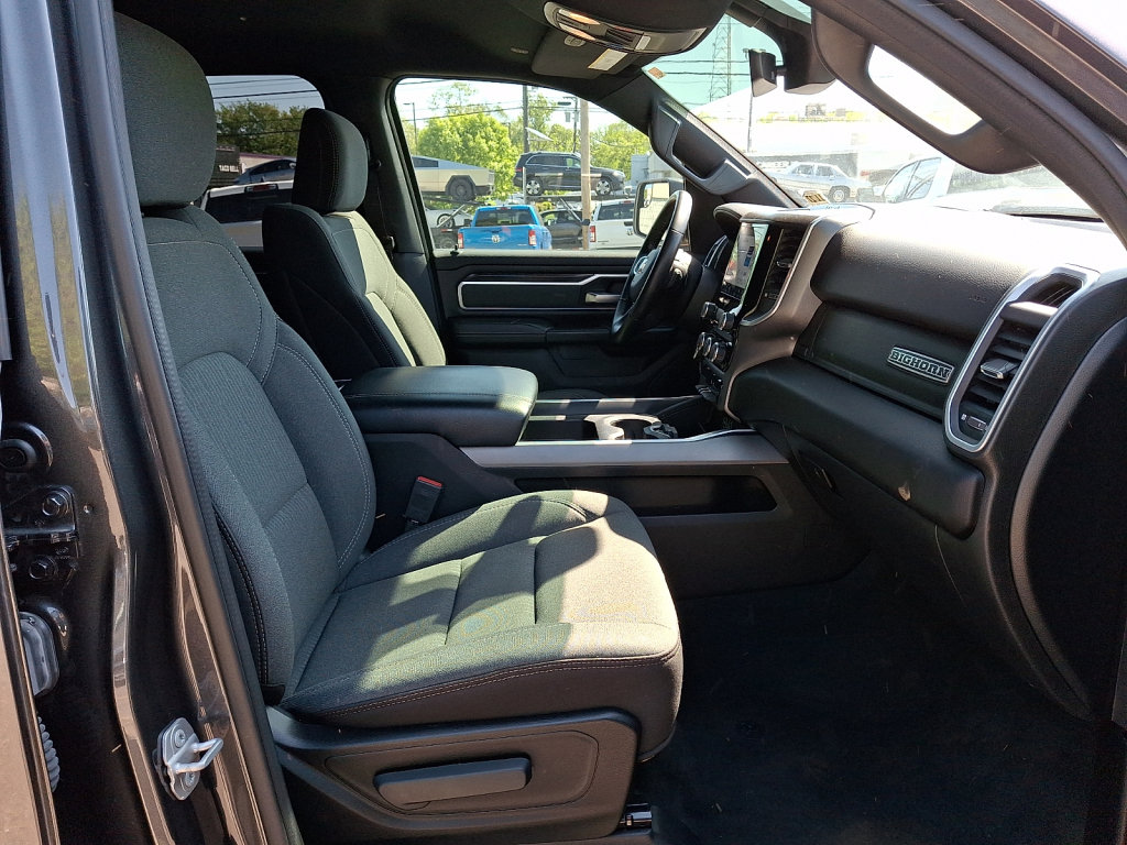 Used 2022 RAM 1500 Big Horn AWD/4WD image 10