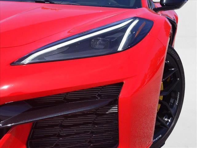 Certified 2025 Chevrolet Corvette Z06 w/ Stealth Interior Trim Package image 9