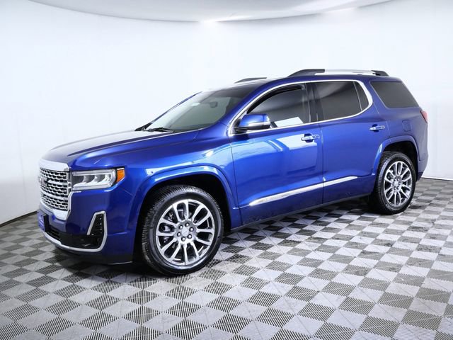 Used 2023 GMC Acadia Denali w/ Denali Ultimate Package image 3