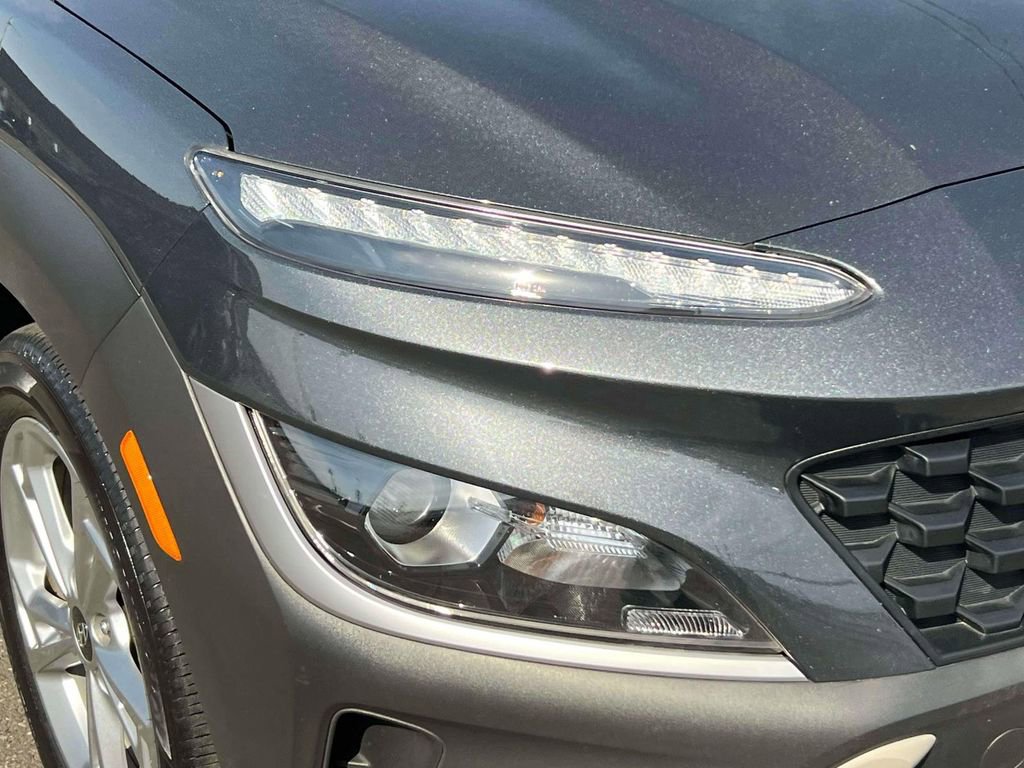 Used 2022 Hyundai Kona SEL w/ Convenience Package image 10