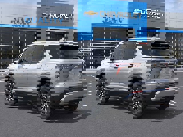 New 2026 Chevrolet Equinox LT w/ Convenience Package II image 3