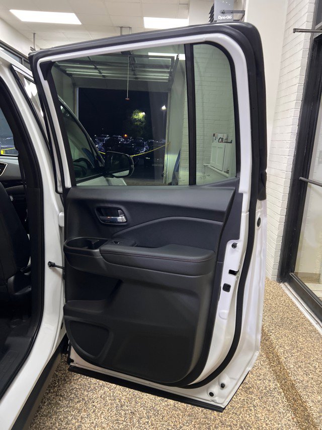 New 2026 Honda Ridgeline Black Edition image 16