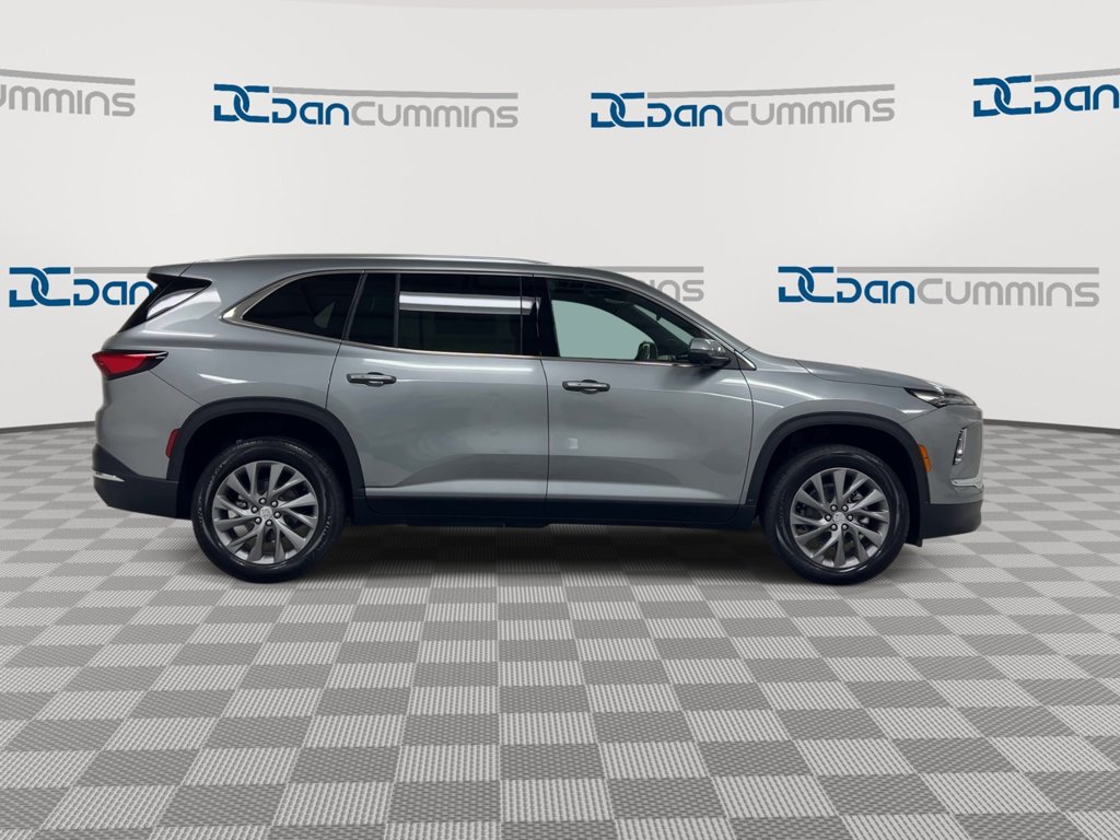 New 2026 Buick Enclave Preferred FWD image 9