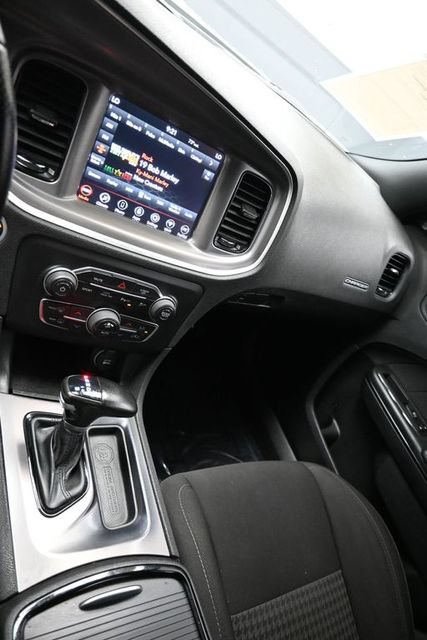 Used 2022 Dodge Charger R/T w/ Blacktop Package RWD image 23