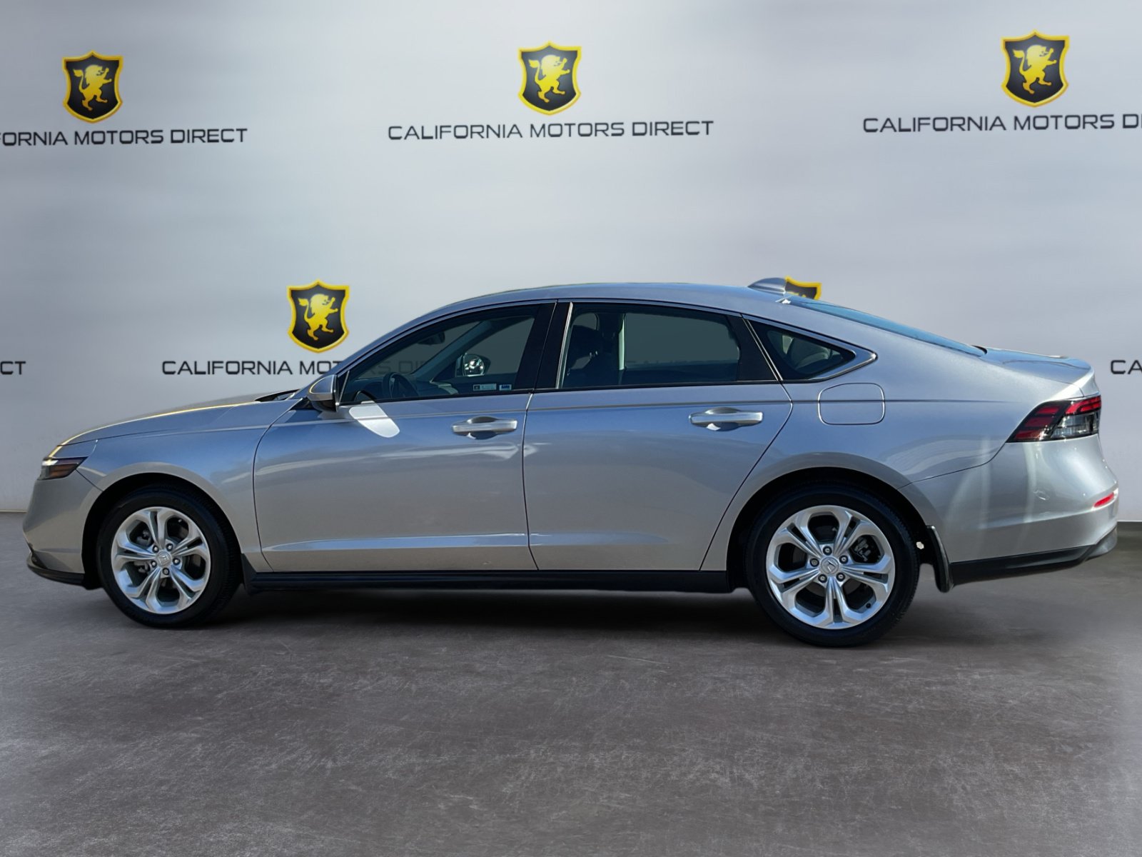 Used 2024 Honda Accord LX image 8