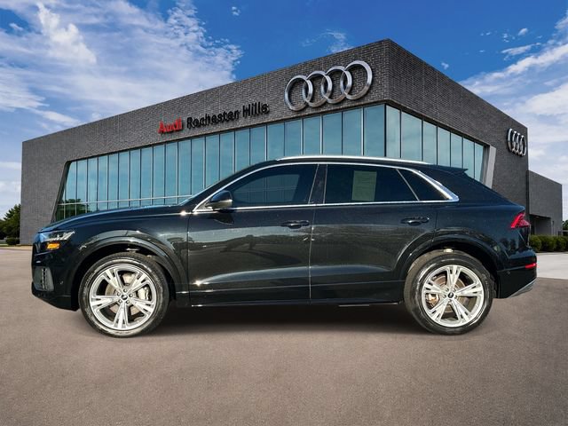 Used 2023 Audi Q8 Premium w/ Convenience Package AWD/4WD image 2