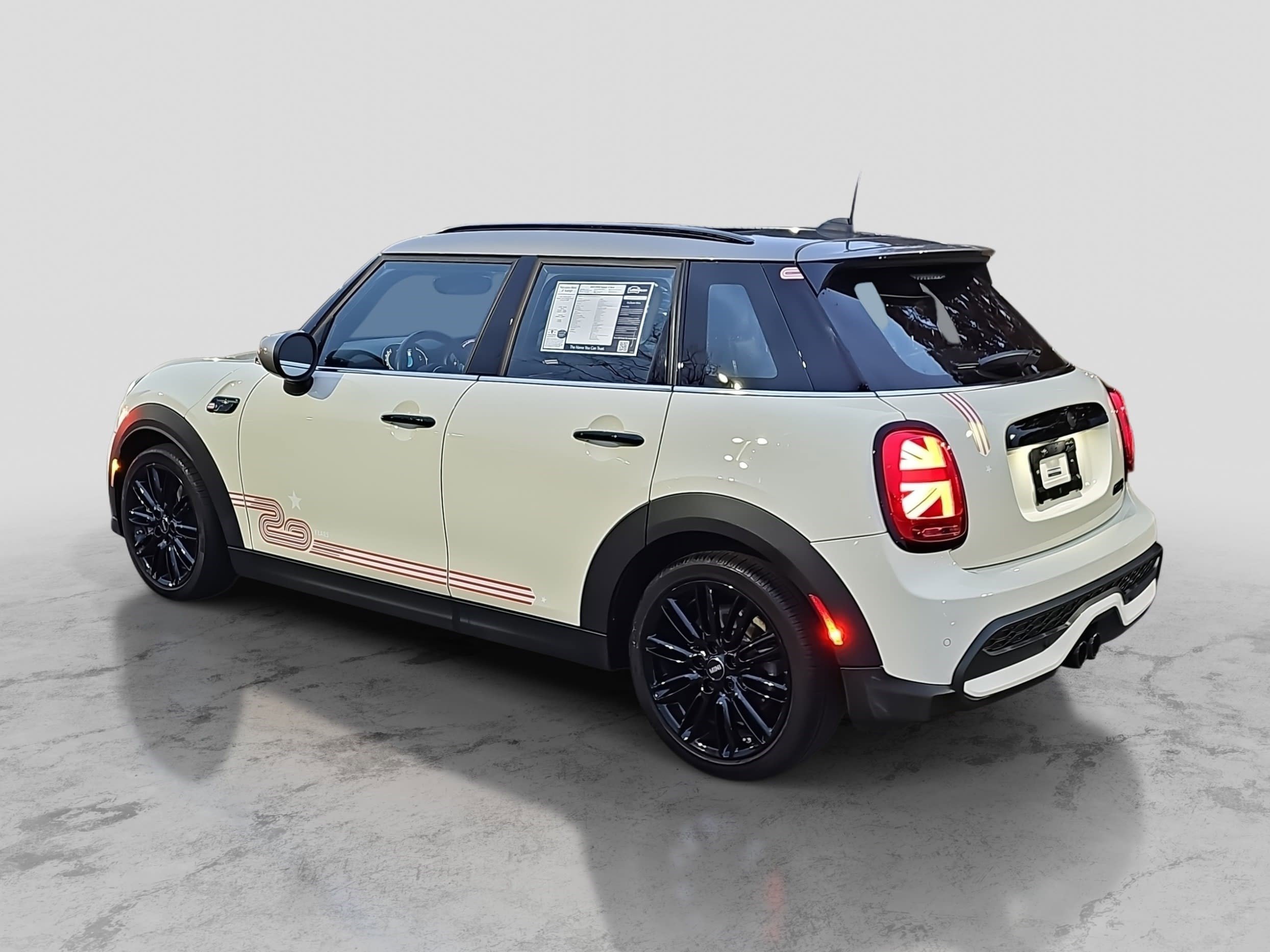 Used 2023 MINI Cooper S image 7