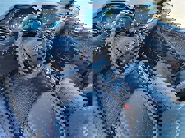 Certified 2025 Ford Escape ST-Line Elite w/ Premium Technology Package image 19