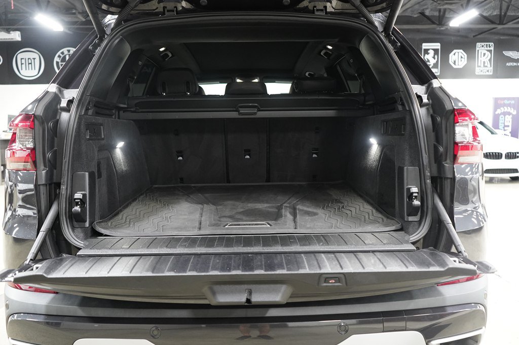 Used 2023 BMW X5 sDrive40i w/ Premium Package RWD image 24