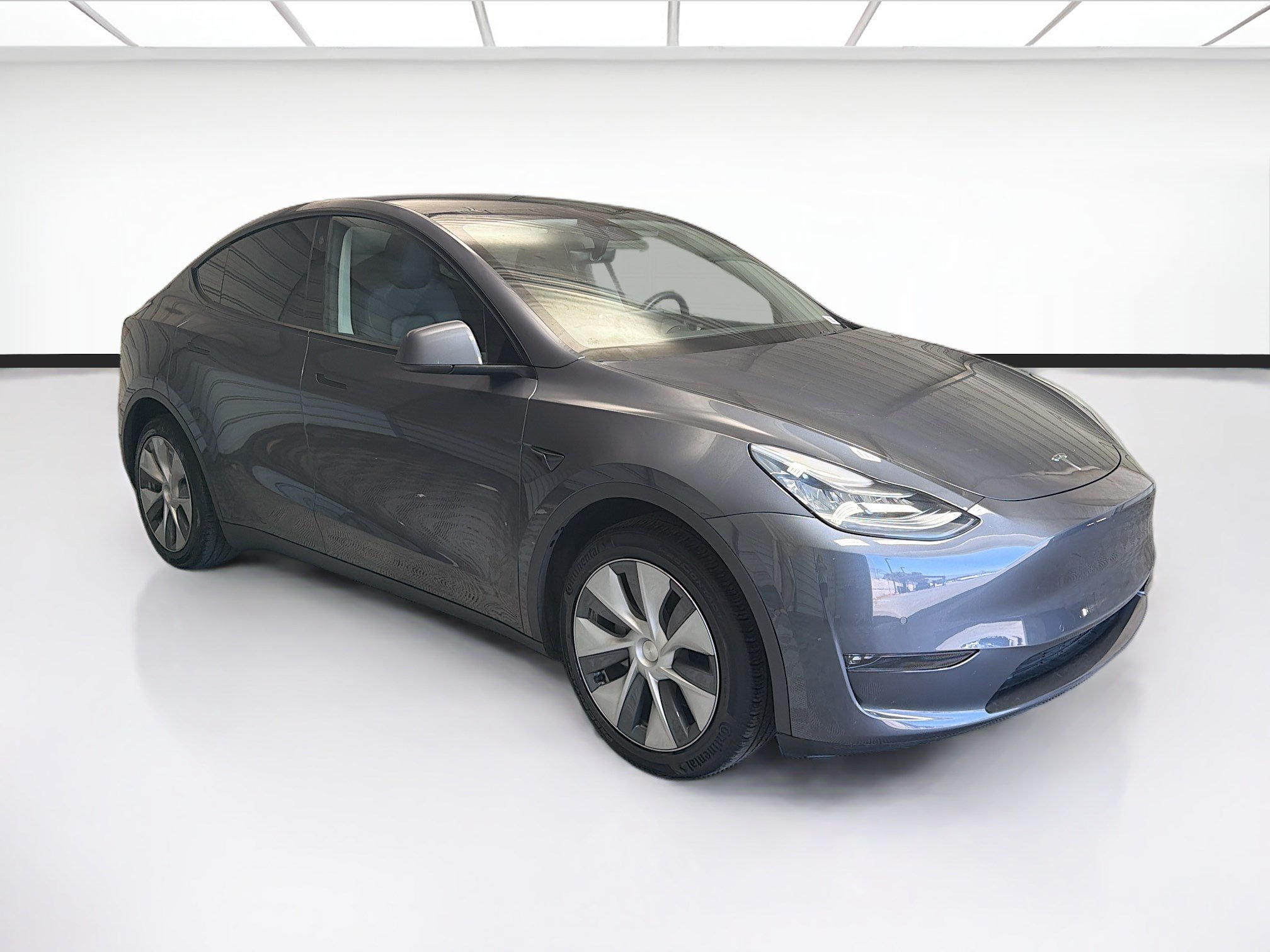 Used 2022 Tesla Model Y Long Range AWD/4WD image 3