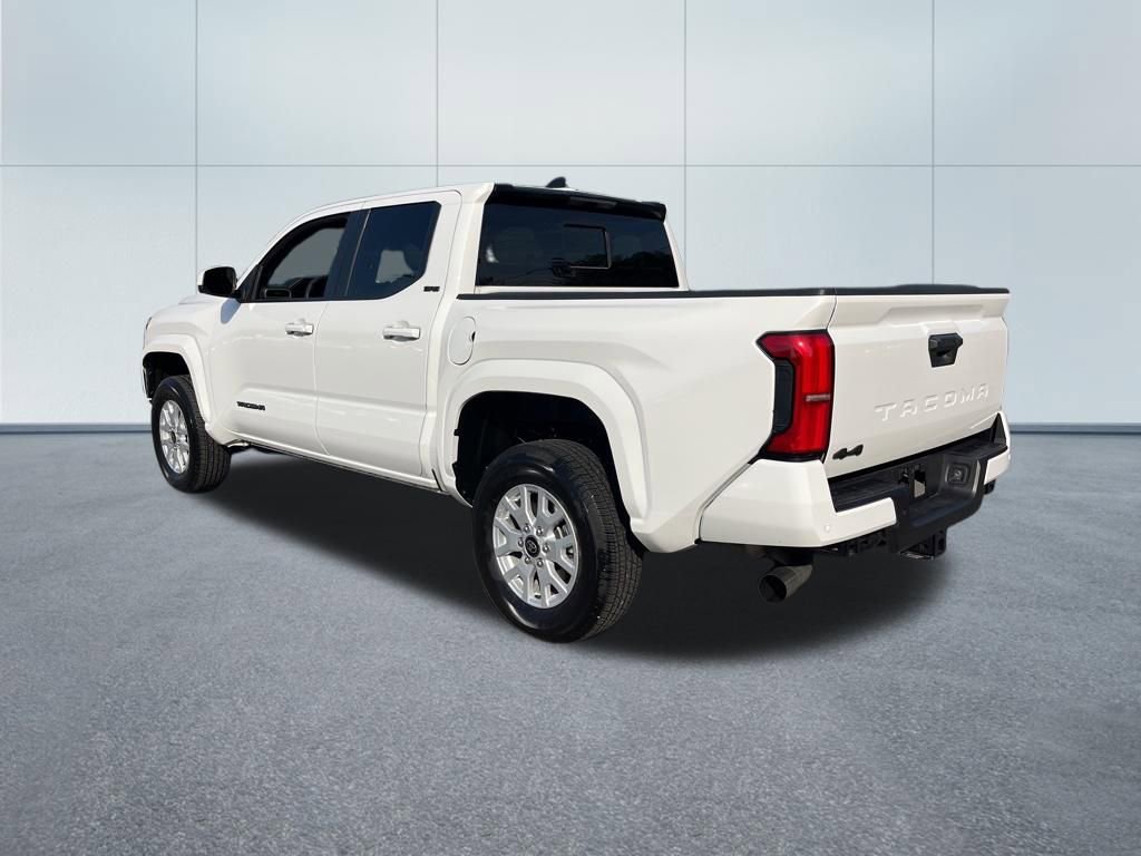 Used 2024 Toyota Tacoma SR5 image 7