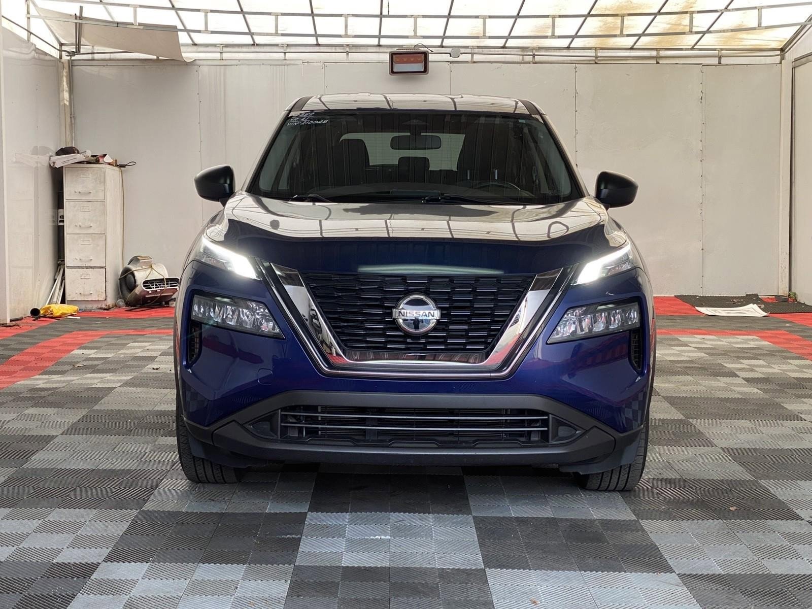 Used 2021 Nissan Rogue S AWD/4WD image 2