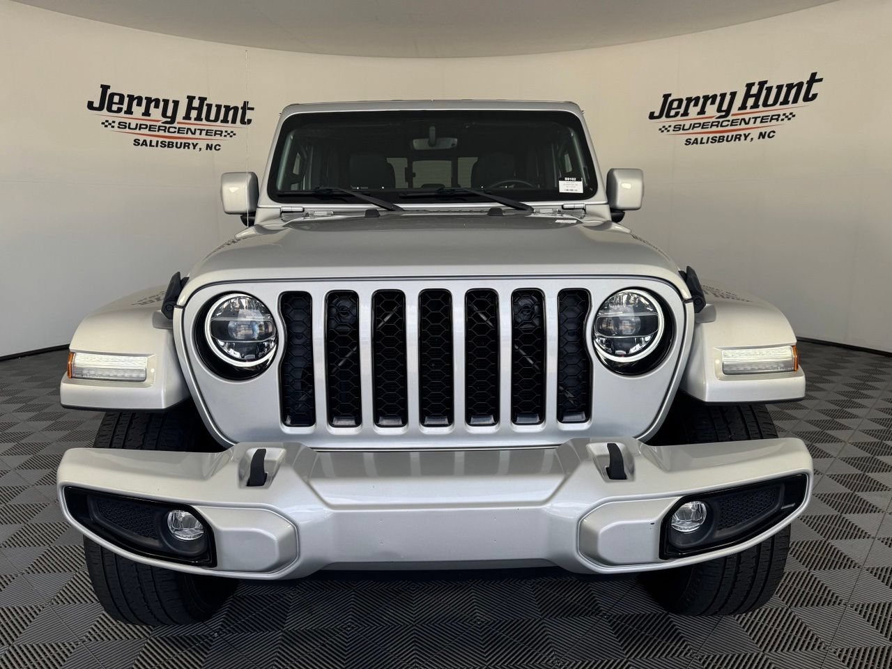Used 2022 Jeep Gladiator Overland AWD/4WD image 5