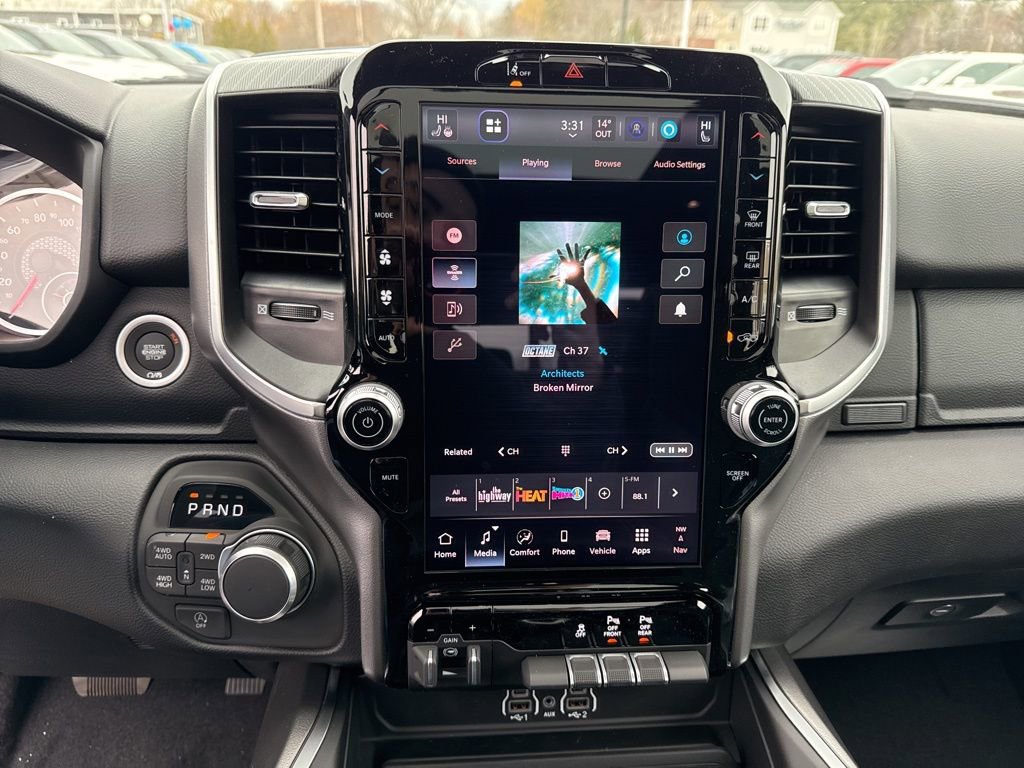 New 2026 RAM 1500 4x4 Crew Cab image 12