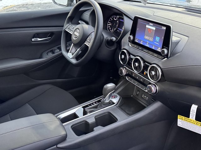 New 2025 Nissan Sentra SV image 7