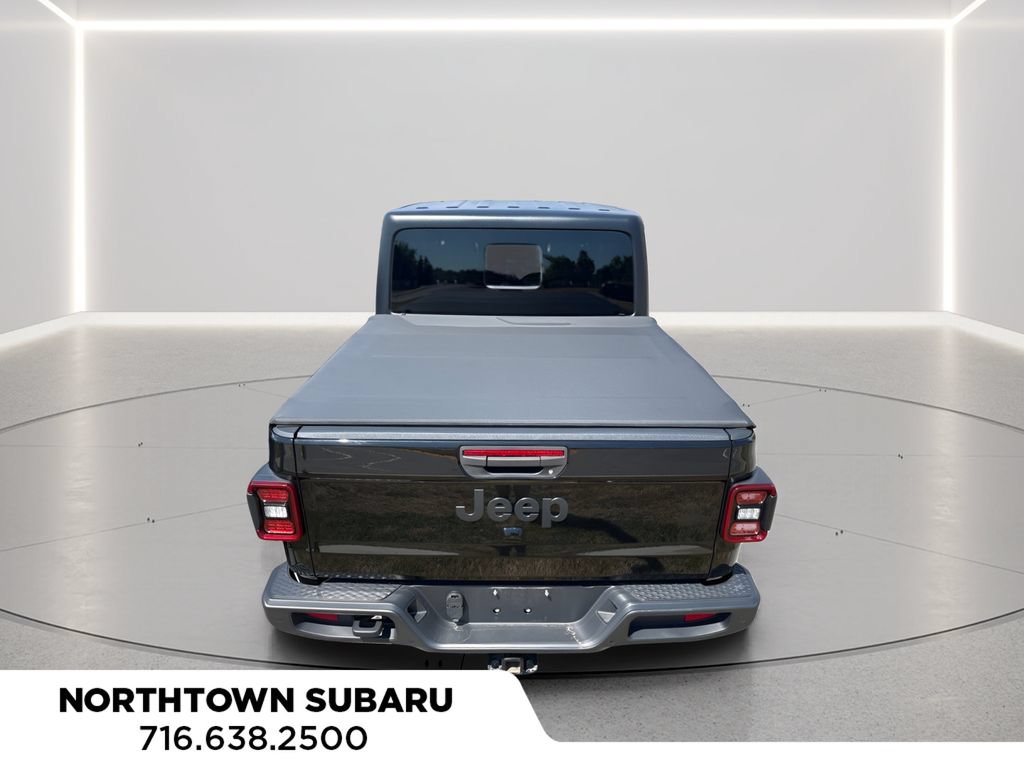 Used 2022 Jeep Gladiator Sport AWD/4WD image 7