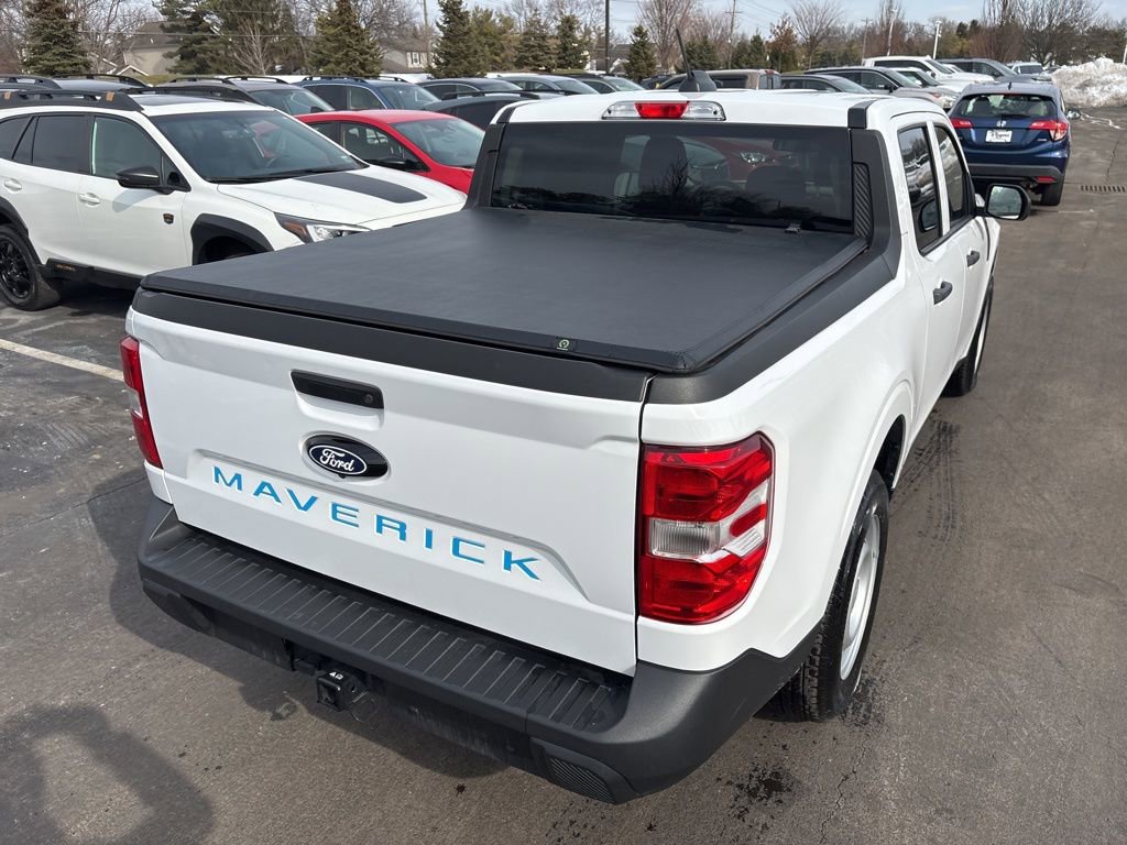 Used 2025 Ford Maverick XL w/ Equipment Group 101A image 3
