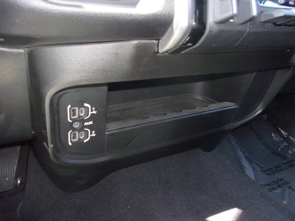 Used 2025 RAM 2500 Big Horn AWD/4WD image 24