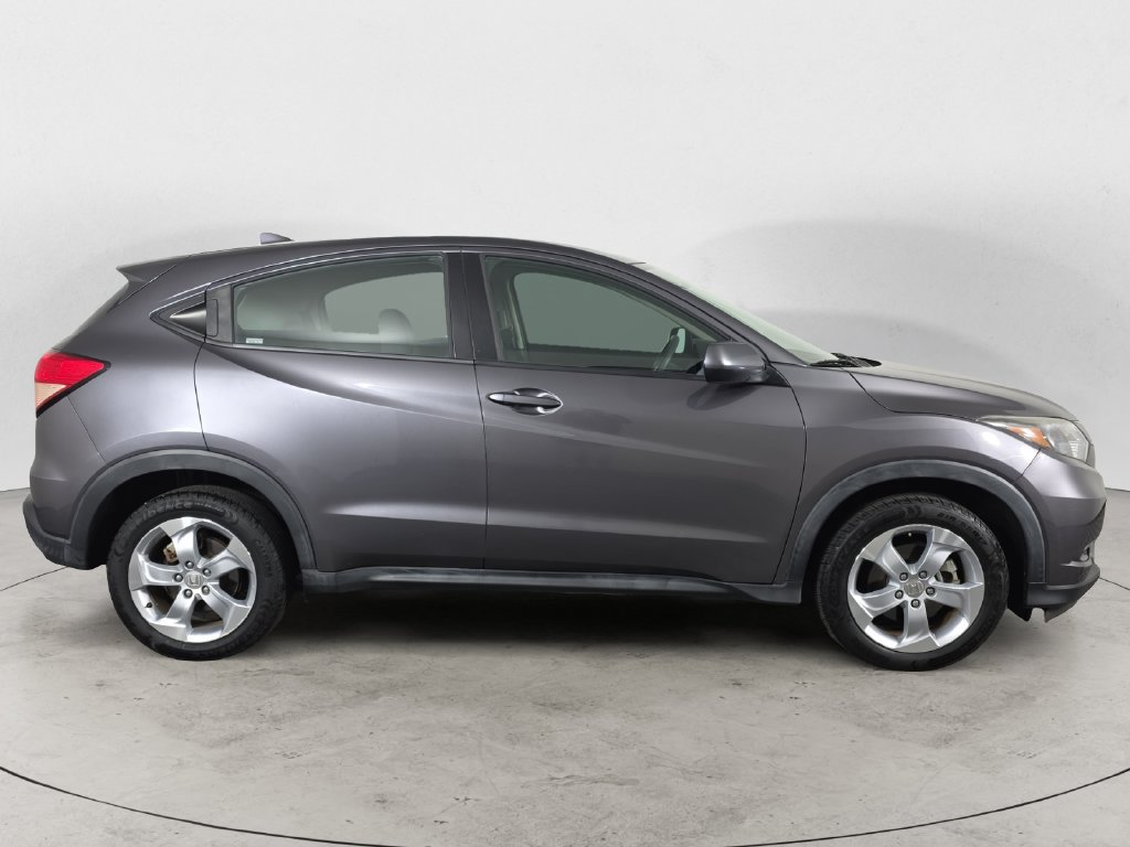 Used 2016 Honda HR-V LX image 4