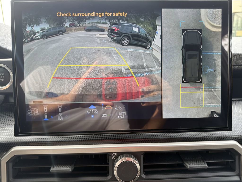 Used 2025 Toyota 4Runner Limited image 32