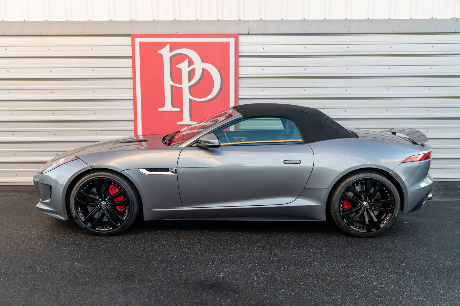 Used 2014 Jaguar F-TYPE S RWD image 28