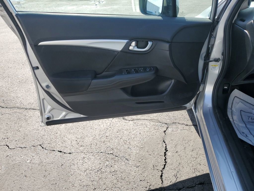Used 2015 Honda Civic EX image 9