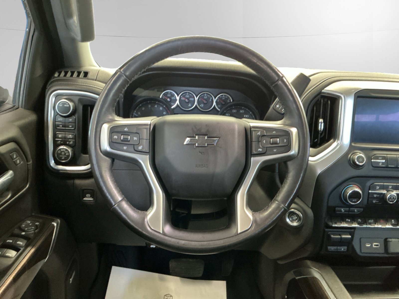 Used 2020 Chevrolet Silverado 1500 RST AWD/4WD image 12