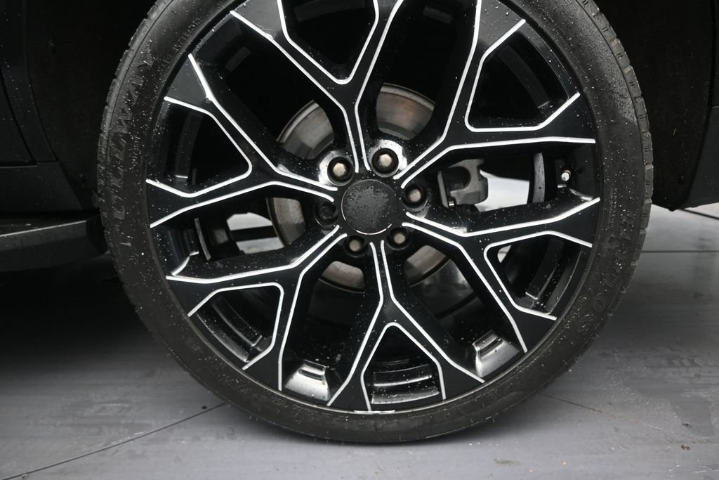 Used 2023 Chevrolet Tahoe LT RWD image 10
