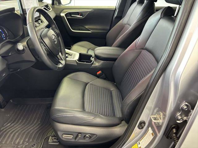 Certified 2025 Toyota RAV4 XSE AWD/4WD image 17