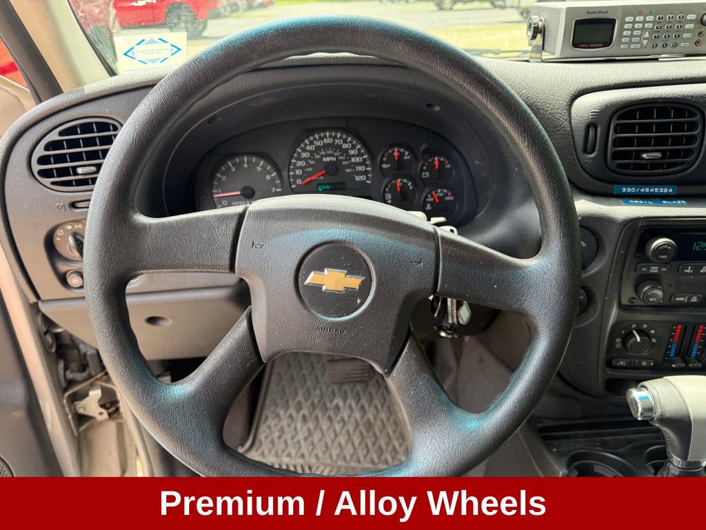 Used 2005 Chevrolet TrailBlazer LT AWD/4WD image 15