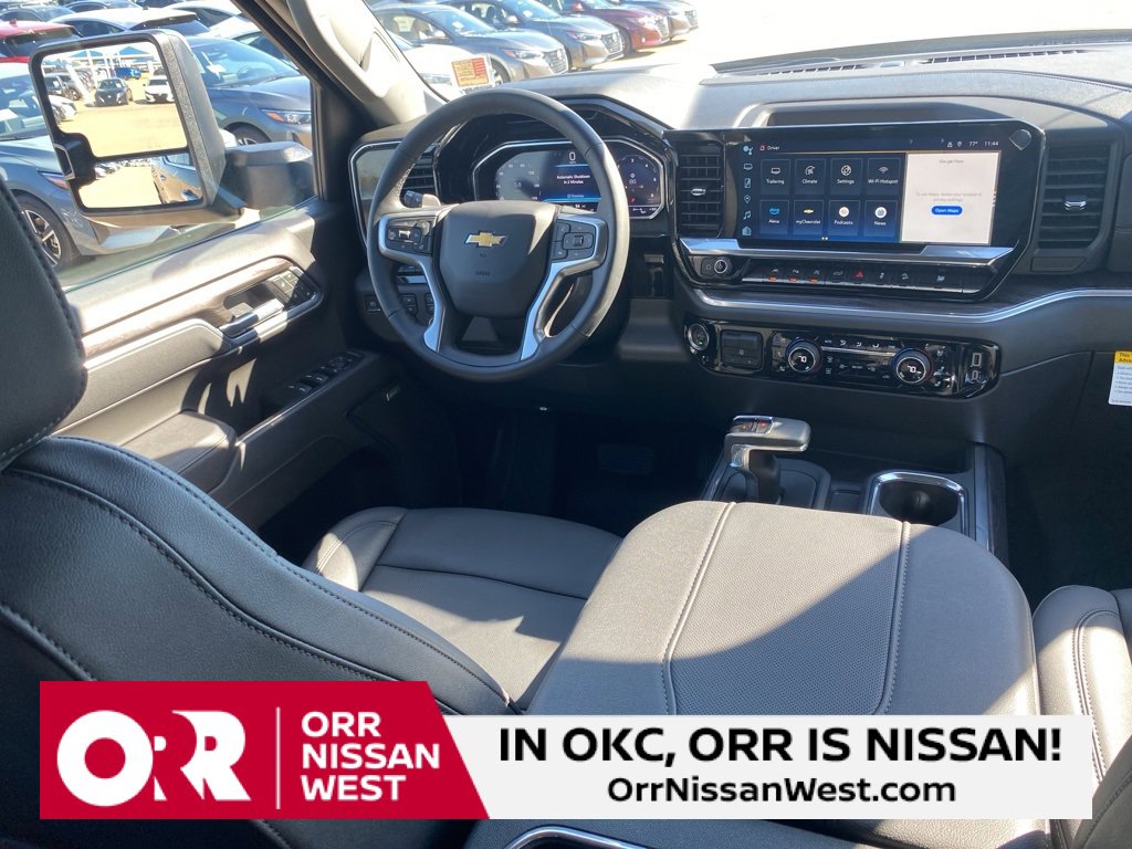 Used 2025 Chevrolet Silverado 1500 LTZ image 21
