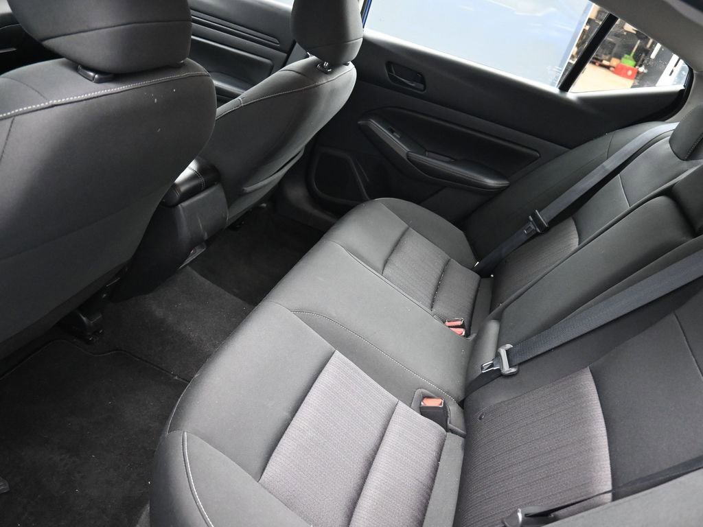 Used 2025 Nissan Altima 2.5 SV image 20