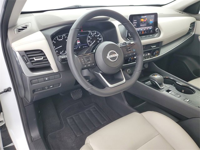 Used 2023 Nissan Rogue SV w/ SV Premium B Package image 19