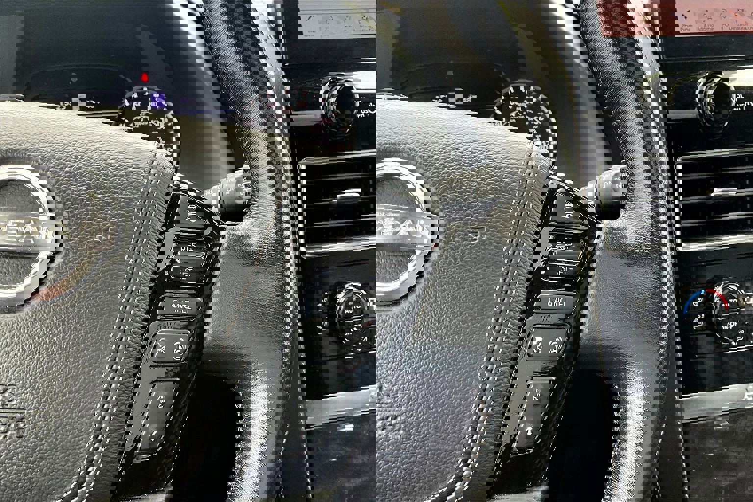 Used 2021 Nissan Armada Platinum w/ Captain's Chairs Package image 19