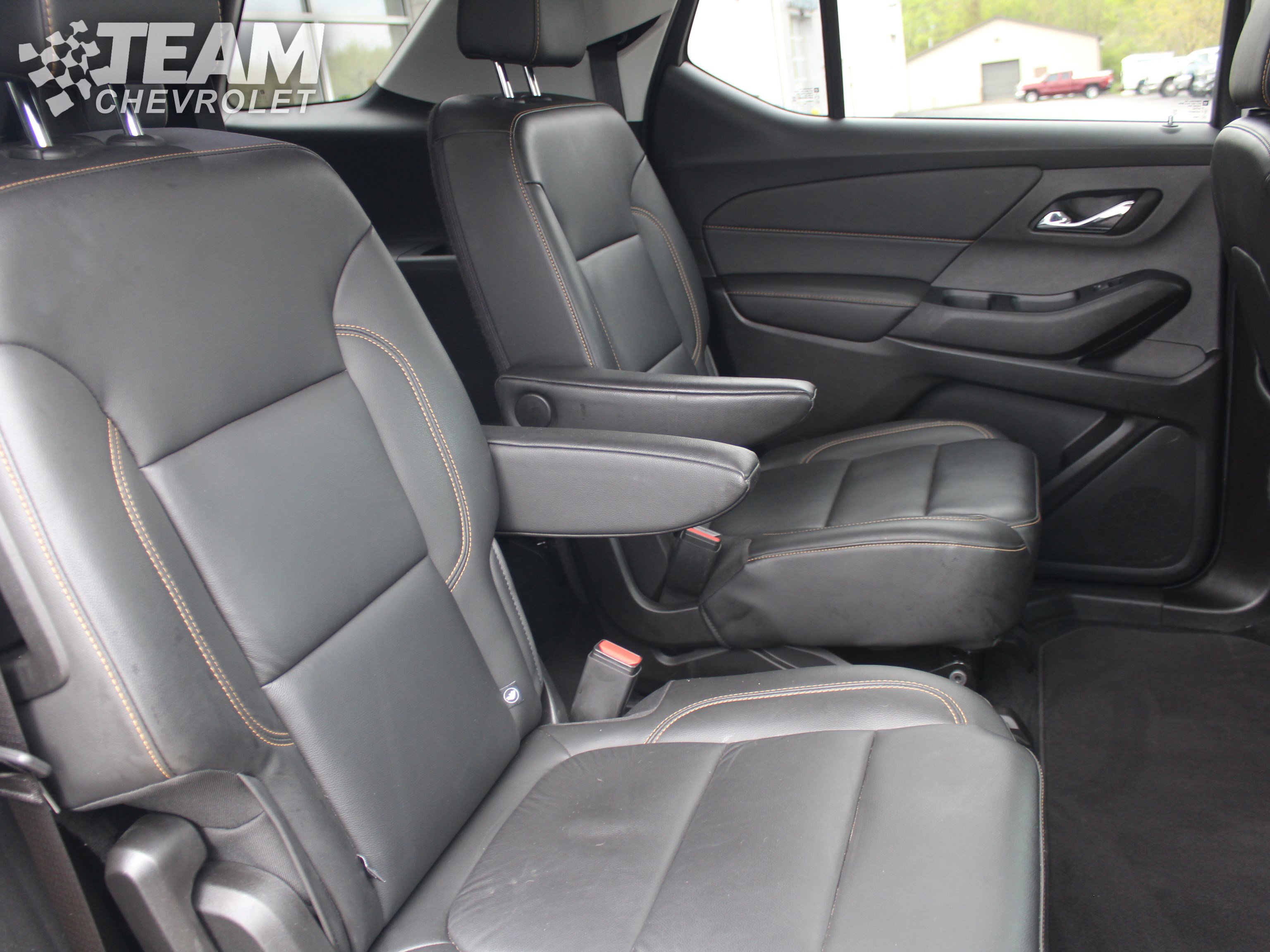Used 2021 Chevrolet Traverse RS FWD image 25