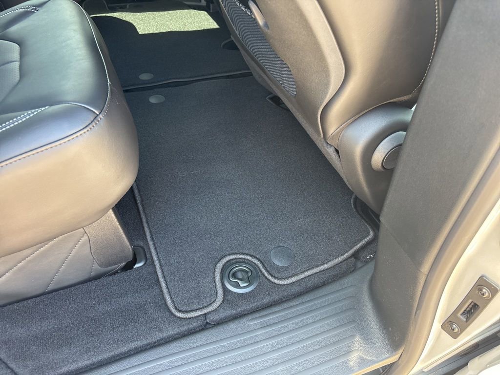 New 2026 Chrysler Voyager LX FWD image 29