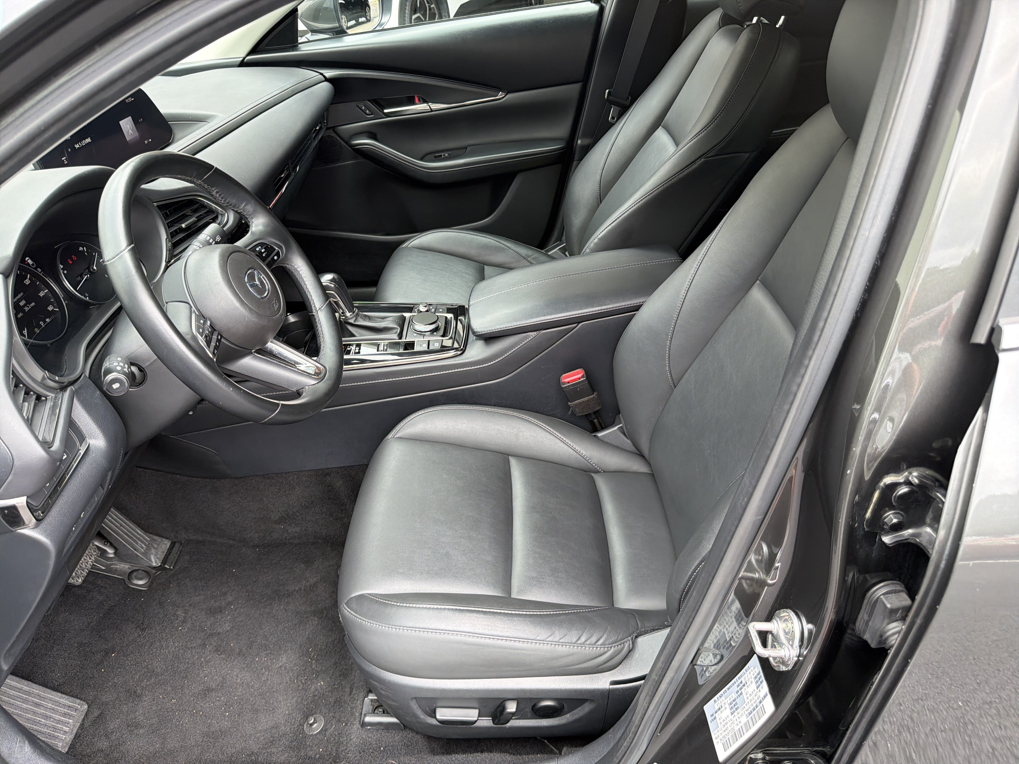 Used 2025 MAZDA CX-30 AWD 2.5 S w/ Preferred Package image 9
